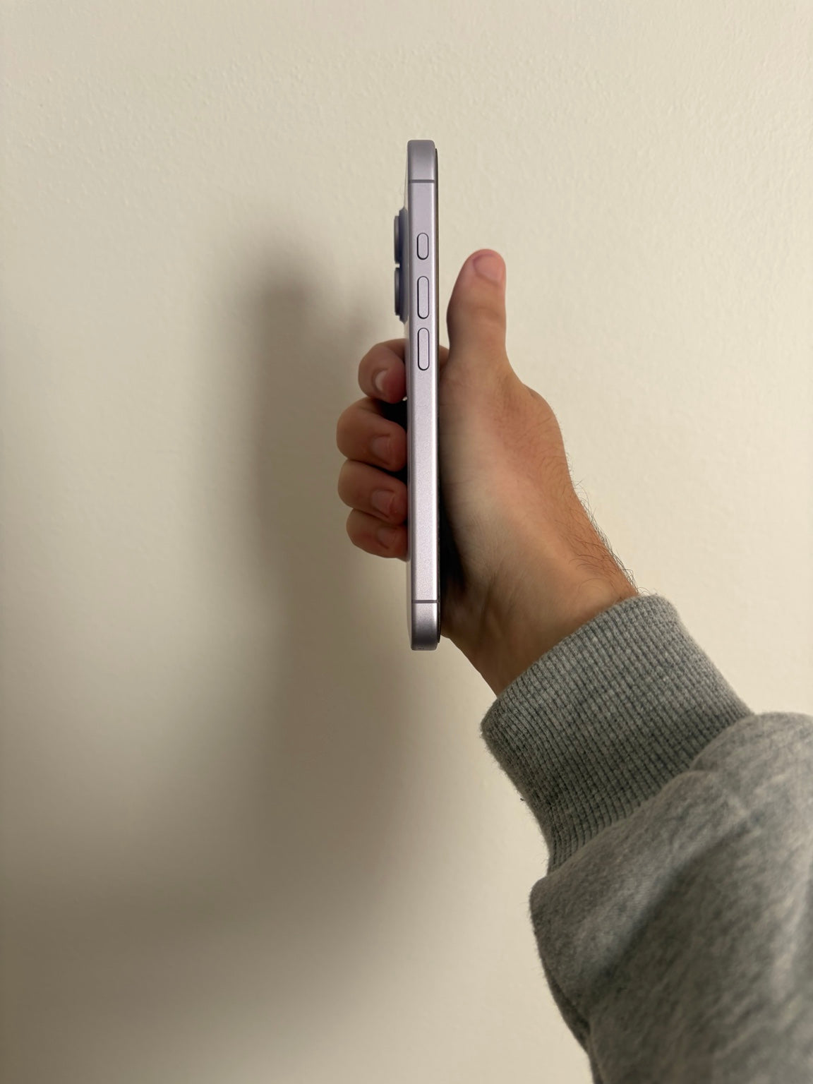 iPhone 17 Lavender opposite side